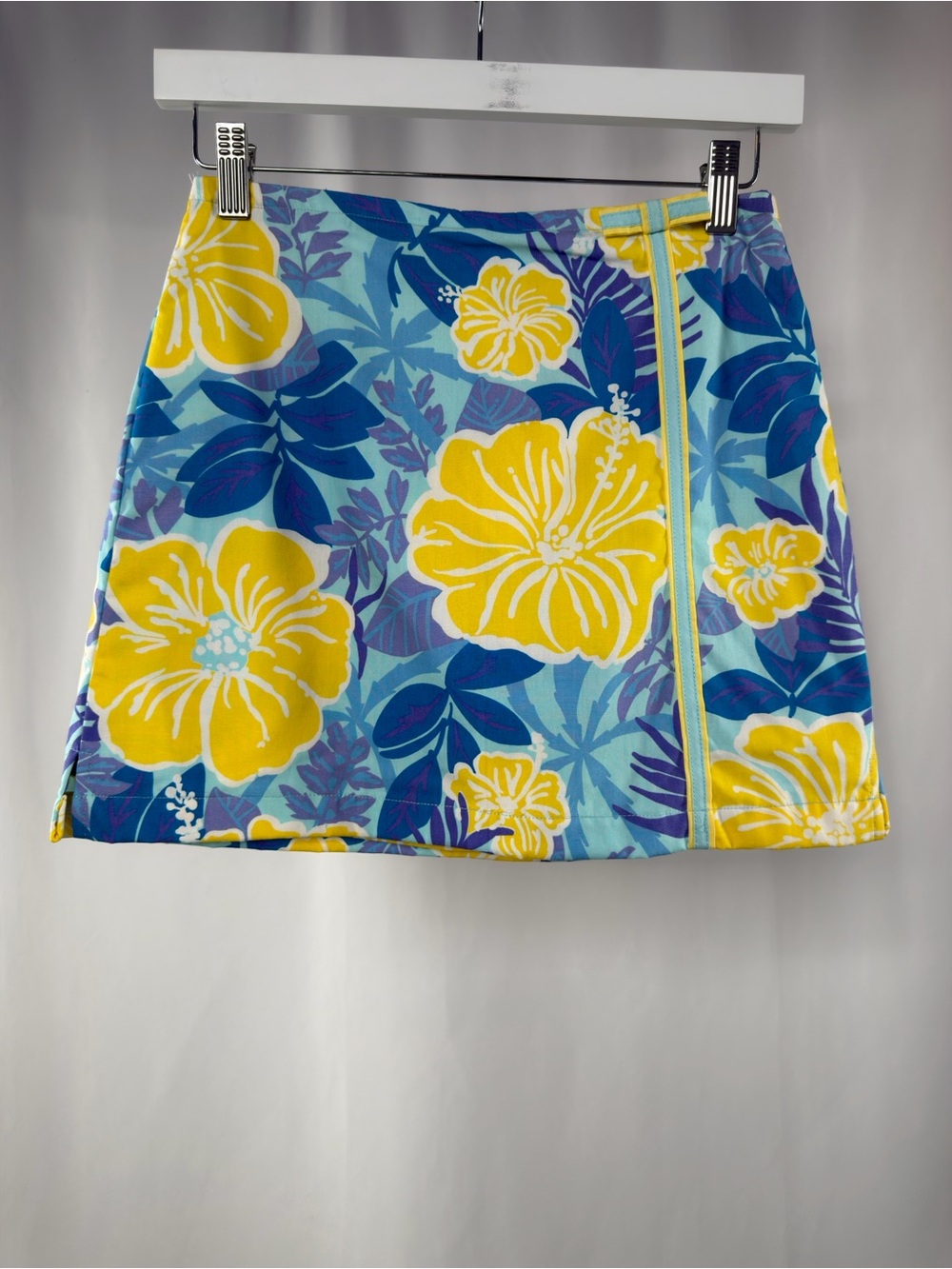 Y2K Vintage Lilly Pulitzer Cotton Floral Tropical Mini Skirt Shorts Blue Yellow